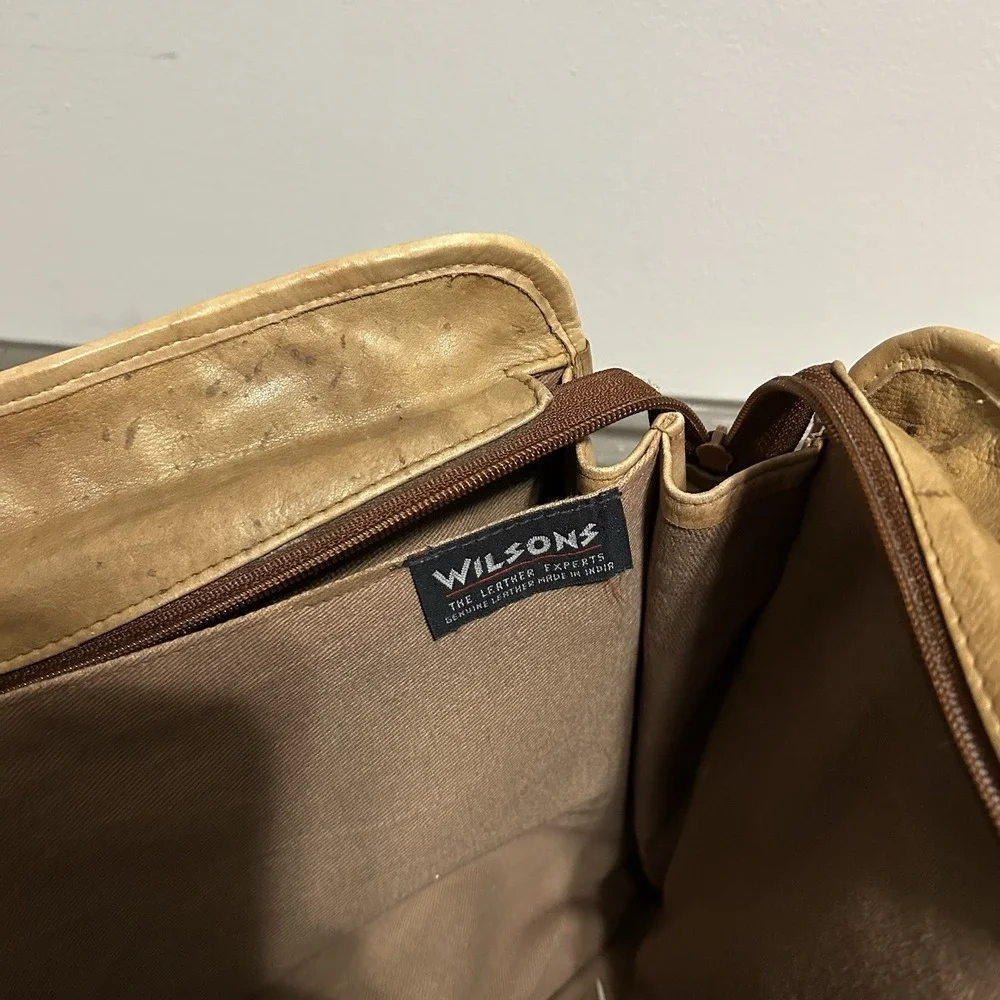 Vintage Wilsons Leather Briefcase Genuine Leather Tan Multi-Pocket Bag